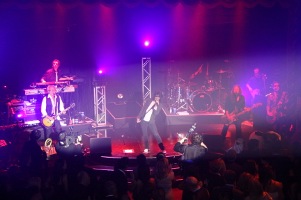 foreigner05.jpg